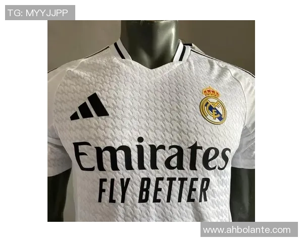 如何绘制足球明星的球衣设计技巧与创意分享